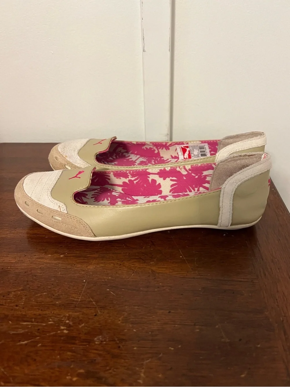 Puma Beige and Pink Floral-Lined Slip-On Flats size 7.5